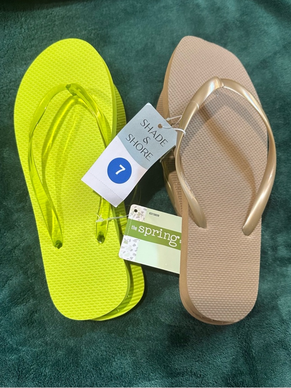 Women’s Flip Flop Sandals - Neon Yellow and Beige - Picture 3 of 3
